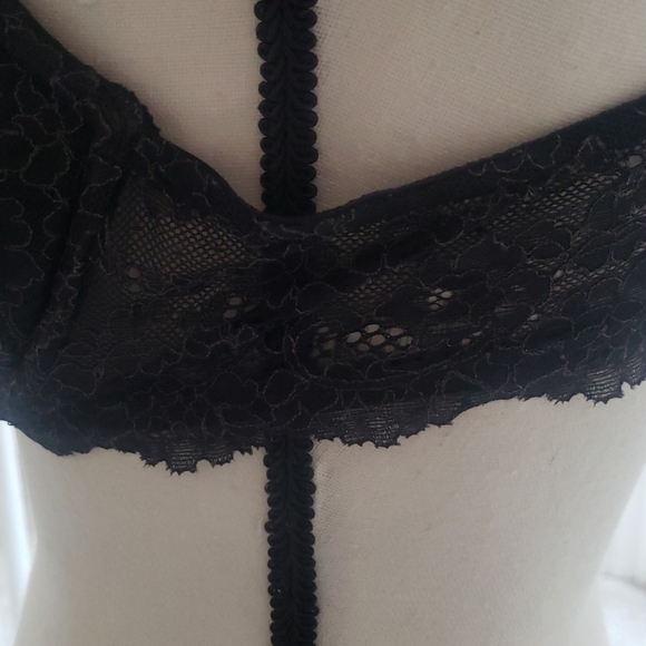 Dream Angel's black push up - Picture 3 of 7